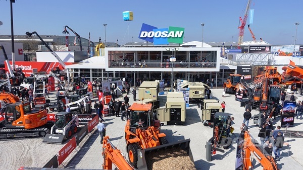 Doosan Infracore Participates in Bauma 2016, World's Biggest Construction Machinery Trade Fair